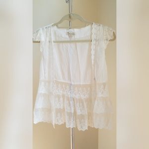 White lace vest blouse